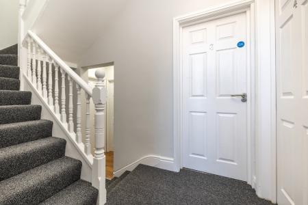 5 bedroom Town house to let in Radford Road, Radford, Nottingham, NG7