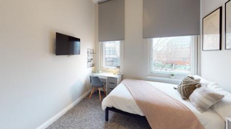 6 bedroom Flat to let in Broad Street, City Centre, Nottingham, NG1