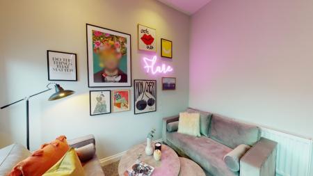6 bedroom Flat to let in Broad Street, City Centre, Nottingham, NG1