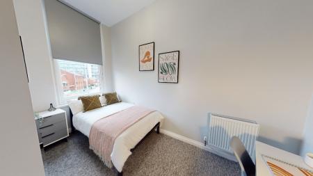 6 bedroom Flat to let in Broad Street, City Centre, Nottingham, NG1