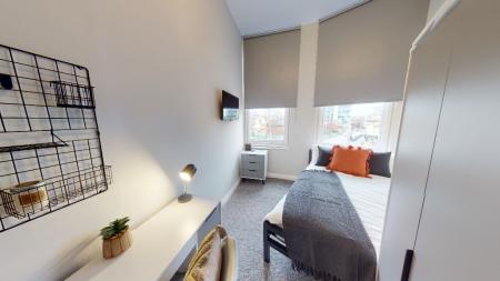 6 bedroom Flat to let in Broad Street, City Centre, Nottingham, NG1