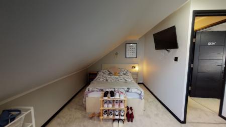 8 bedroom Flat to let in North Sherwood Street, Arboretum, Nottingham, NG1