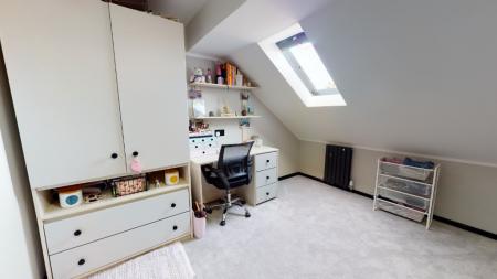 8 bedroom Flat to let in North Sherwood Street, Arboretum, Nottingham, NG1