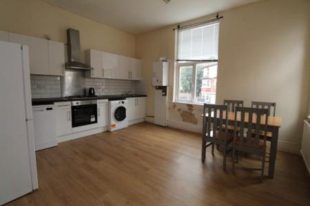 9 bedroom Detached house to let in Arthur Street, Arboretum, Nottingham, NG7