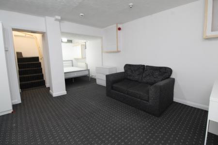 9 bedroom Detached house to let in Arthur Street, Arboretum, Nottingham, NG7