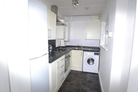 4 bedroom Terraced House to let in Claude Street, Dunkirk, Nottingham, NG7