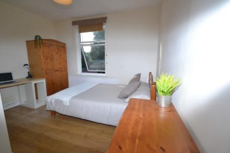 4 bedroom Terraced House to let in Claude Street, Dunkirk, Nottingham, NG7