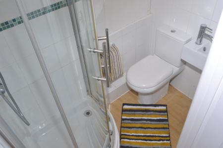 4 bedroom Terraced House to let in Claude Street, Dunkirk, Nottingham, NG7