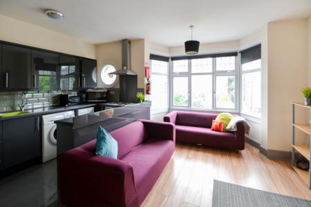 6 bedroom Terraced House to let in Gedling Grove, Arboretum, Nottingham, NG7