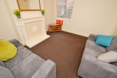 Hawksworth Road, West Bridgford, NG2