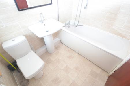 5 bedroom Detached house to let in Lenton Boulevard, Lenton, Nottingham, NG7