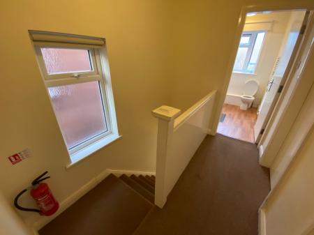 4 bedroom Semi-detached house to let in Marlborough Road, Nottingham, NG9