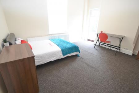 7 bedroom Semi-detached house to let in Melton Road, West Bridgford, NG2