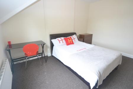 7 bedroom Semi-detached house to let in Melton Road, West Bridgford, NG2