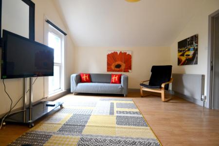 8 bedroom Flat to let in Mount Hooton Road, Arboretum, Nottingham, NG7