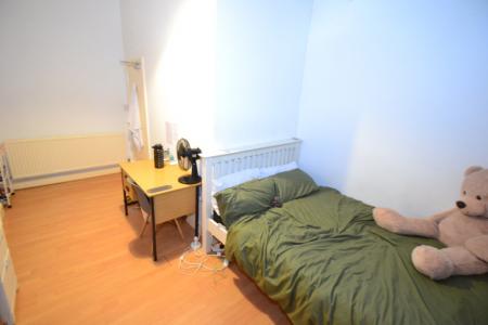 6 bedroom Flat to let in Raleigh Street, Arboretum, Nottingham, NG7