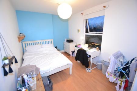 6 bedroom Flat to let in Raleigh Street, Arboretum, Nottingham, NG7