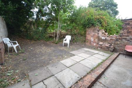 6 bedroom Semi-detached house to let in Sherwin Road, Lenton, Nottingham, NG7