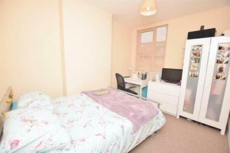 2 bedroom Terraced House to let in Warwick Street, Dunkirk, Nottingham, NG7