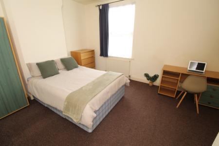 3 bedroom Detached house to let in Exchange Road, West Bridgford, NG2