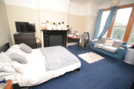 7 bedroom Detached house to let in Hope Drive, The Park, Nottingham, NG7