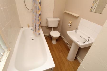 3 bedroom Detached house to let in Marlborough Street, Dunkirk, Nottingham, NG7