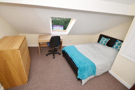 6 bedroom Semi-detached house to let in Ilkeston Road, Lenton, Nottingham, NG7