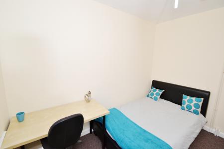 6 bedroom Semi-detached house to let in Ilkeston Road, Lenton, Nottingham, NG7