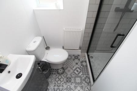 6 bedroom Detached house to let in Johnson Road, Lenton, Nottingham, NG7