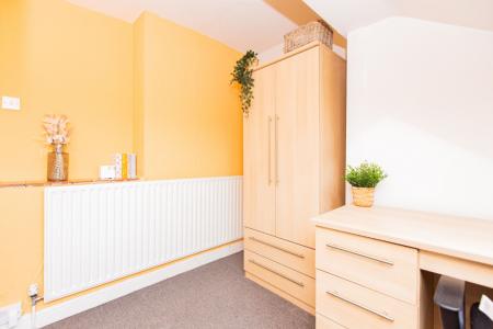 5 bedroom Detached house to let in Charnwood Grove, West Bridgford, NG2