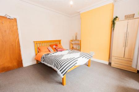 Charnwood Grove, West Bridgford, NG2