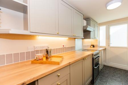 5 bedroom Detached house to let in Hart Street, Lenton, Nottingham, NG7