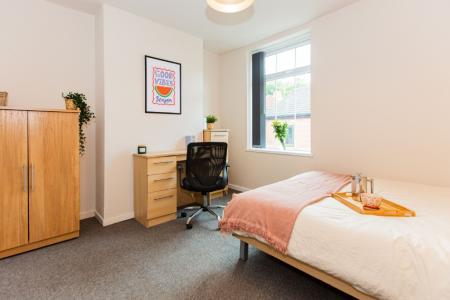 5 bedroom Detached house to let in Hart Street, Lenton, Nottingham, NG7