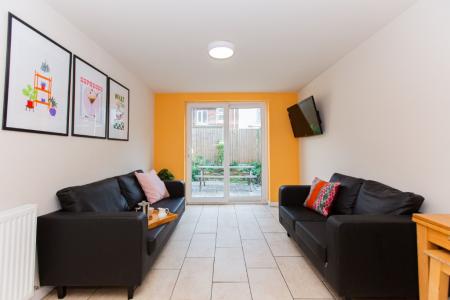 5 bedroom Detached house to let in Hart Street, Lenton, Nottingham, NG7