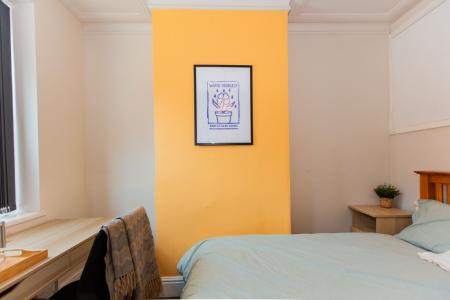 5 bedroom Detached house to let in Hart Street, Lenton, Nottingham, NG7