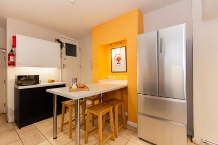 5 bedroom Detached house to let in Hart Street, Lenton, Nottingham, NG7