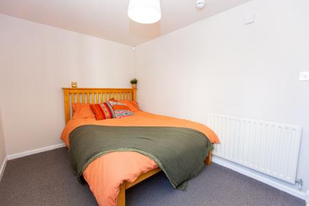 3 bedroom Flat to let in South Road, West Bridgford, NG2