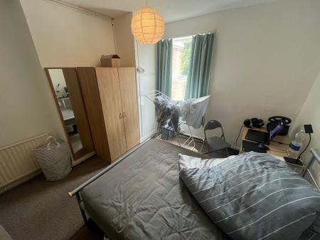 3 bedroom Terraced House to let in Claude Street, Dunkirk, Nottingham, NG7