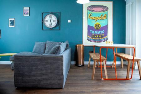 4 bedroom Semi-detached house to let in Heron Drive, Lenton, Nottingham, NG7