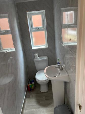 5 bedroom Detached house to let in Sherwin Road, Lenton, Nottingham, NG7