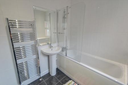 2 bedroom Detached house to let in Abbey Street, Dunkirk, Nottingham, NG7