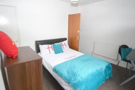 2 bedroom Detached house to let in Croydon Road, Radford, Nottingham, NG7