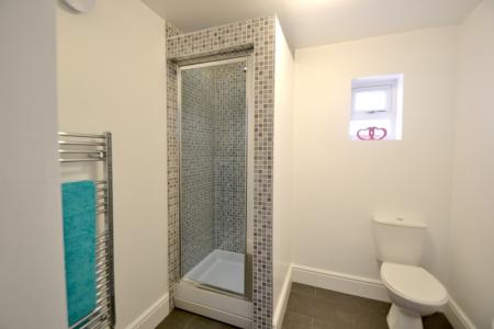 5 bedroom Detached house to let in Watkin Street, City Centre, Nottingham, NG3