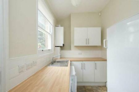 10 bedroom Town house to let in Burns Street, Arboretum, Nottingham, NG7