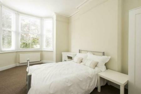 10 bedroom Town house to let in Burns Street, Arboretum, Nottingham, NG7