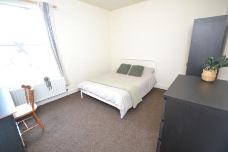 3 bedroom Semi-detached house to let in Claude Street, Dunkirk, Nottingham, NG7