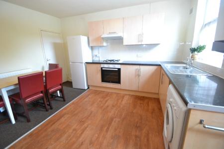 3 bedroom Semi-detached house to let in Claude Street, Dunkirk, Nottingham, NG7