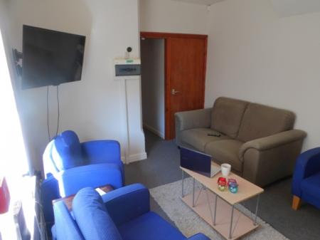 3 bedroom Semi-detached house to let in South Road, West Bridgford, NG2