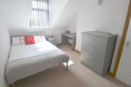 6 bedroom Detached house to let in Melton Road, West Bridgford, NG2