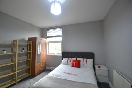 3 bedroom Detached house to let in Cloister Street, Dunkirk, Nottingham, NG7